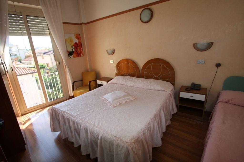 Hotel Britannia Rimini Marina Centro Eksteriør bilde